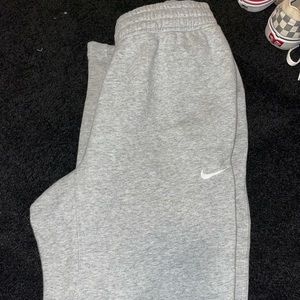 Nike sweat pants grey